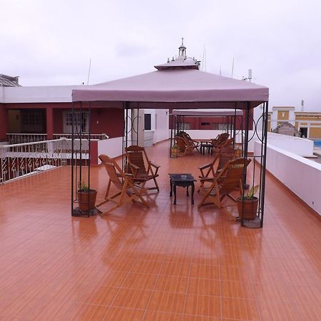 Hotel Colonial Trujillo Extérieur photo