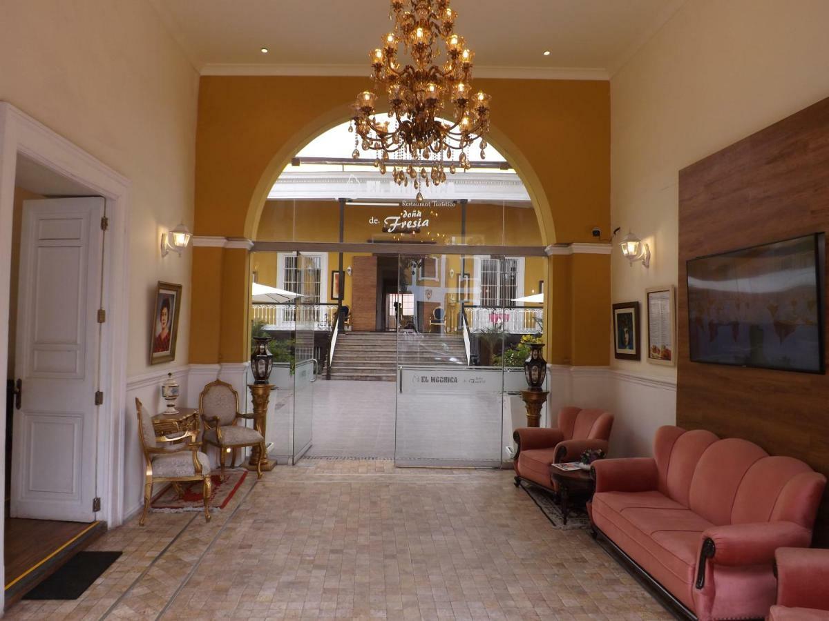 Hotel Colonial Trujillo Extérieur photo